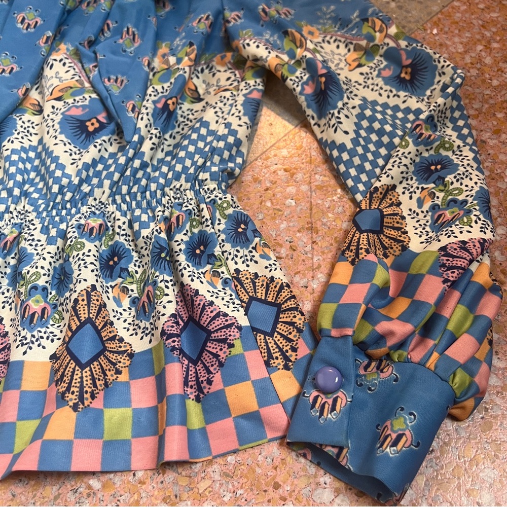 70s designer blue and pink floral and geometric long sleeve blouse Size 5 Small - Picture 9 of 9